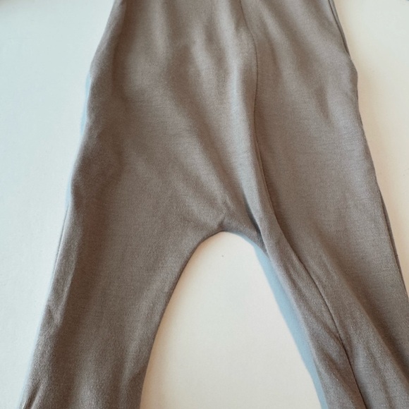 Goumi Baby Footie 0-3 Months | Bamboo & Organic Cotton - Picture 3 of 7